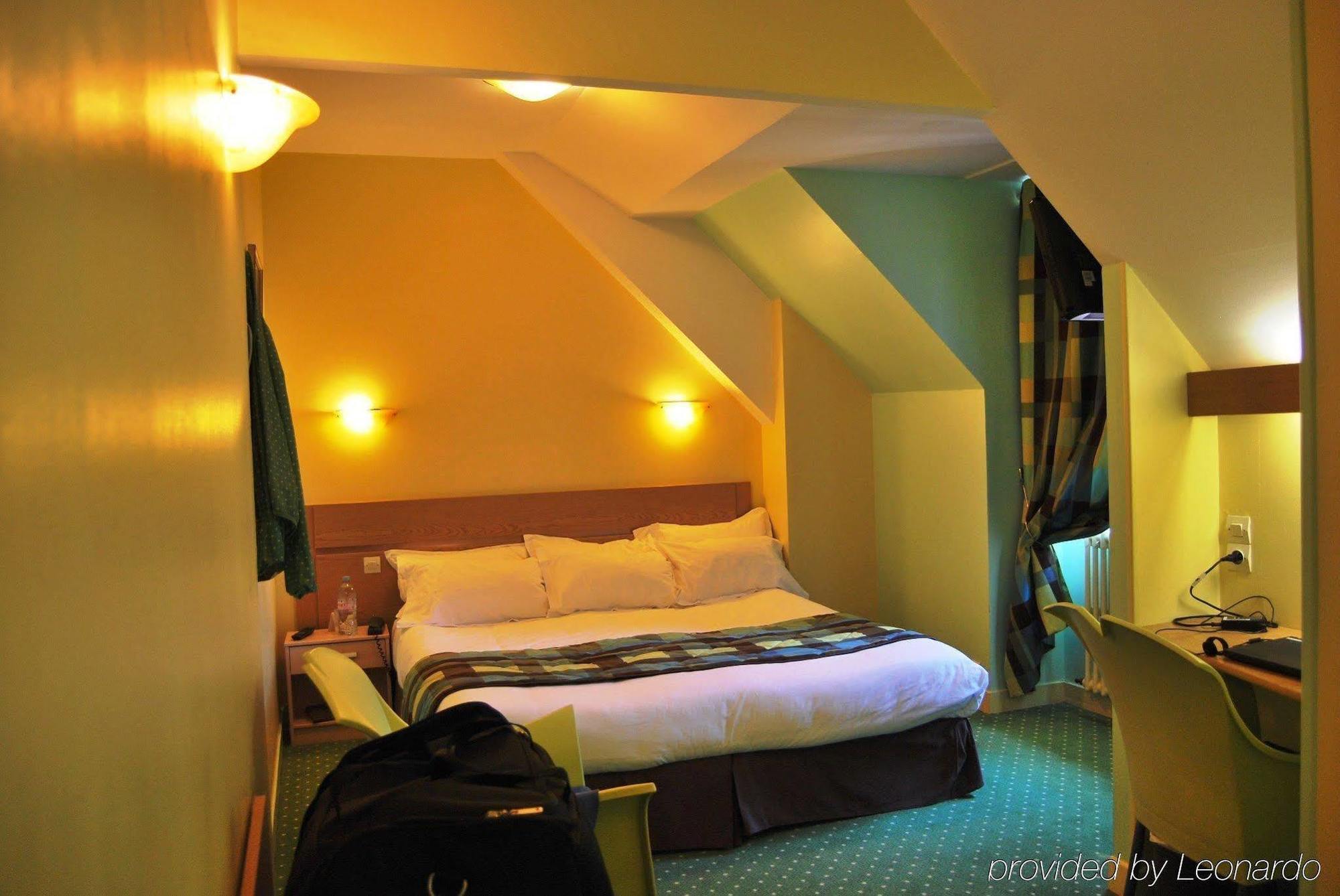 The Originals City, Hotel Cathedrale, Lisieux Zimmer foto